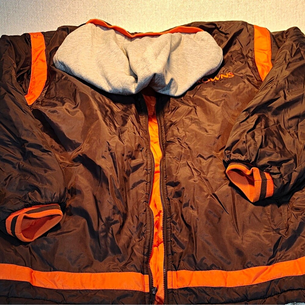 Game Day Cleveland Browns NFL Hooded Jacket Brown Orange Mens Size XL 1331